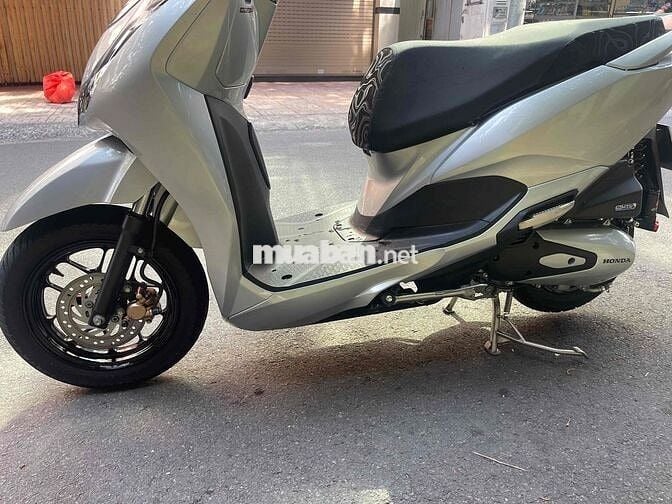 lead 4val kiểng gl sh 2008 hoặc dòng adv kv hcm