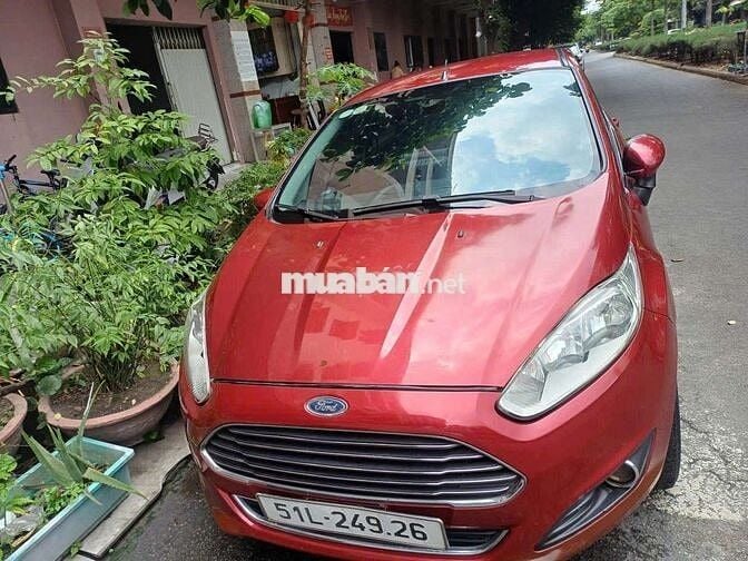 Ford Fiesta 2014 Đỏ 5 chỗ