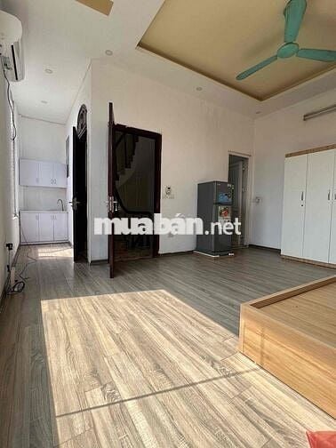 Phòng trọ full đồ cực nhiều ánh sáng