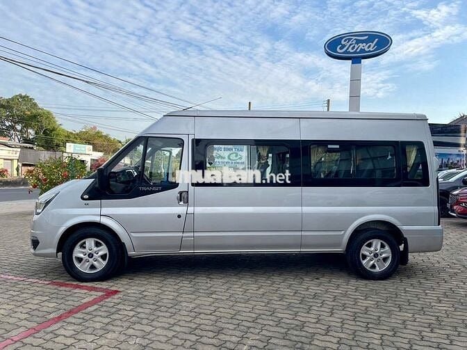 FORD TRANSIT 2023 XE ĐƯA ĐÓN NHÂN VIÊN, CHẠY KỸ