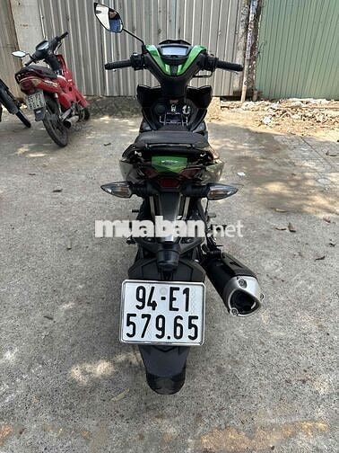 Yamaha MX King 2020, odo 13000 km, Máy zin êm