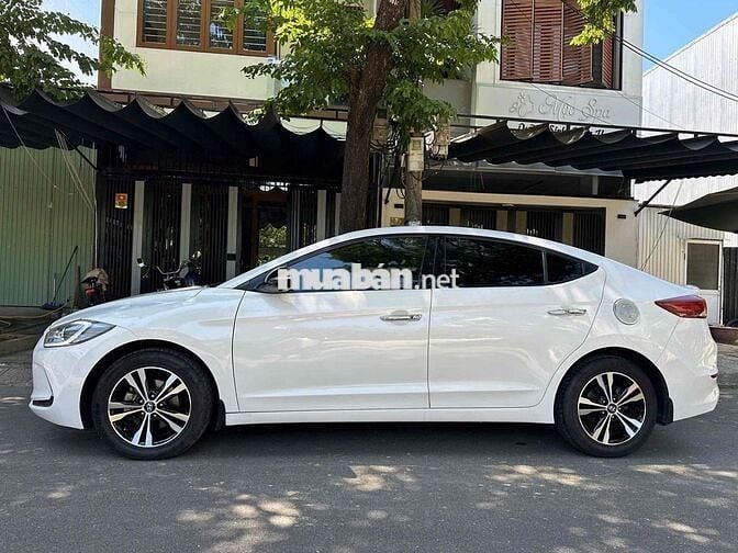Hyundai Elantra 2016 Trắng 11 vạn