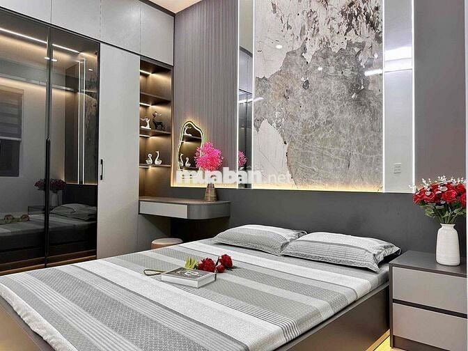 Nhà H5 Lê Quang Chiểu 6,8m x 6m ( thực tế 8m ) đã hoàn công co sân sau