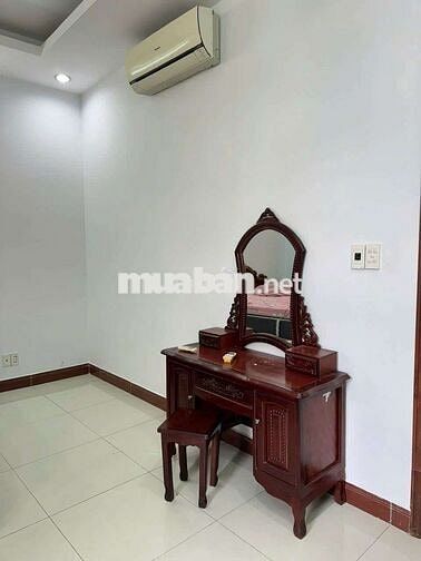 cần cho thuê nhà PĐHT  gần song hành .DT 4,5 x17  1 trệt 2Lầu 4PN 2WS