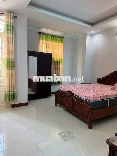 cần cho thuê nhà PĐHT  gần song hành .DT 4,5 x17  1 trệt 2Lầu 4PN 2WS