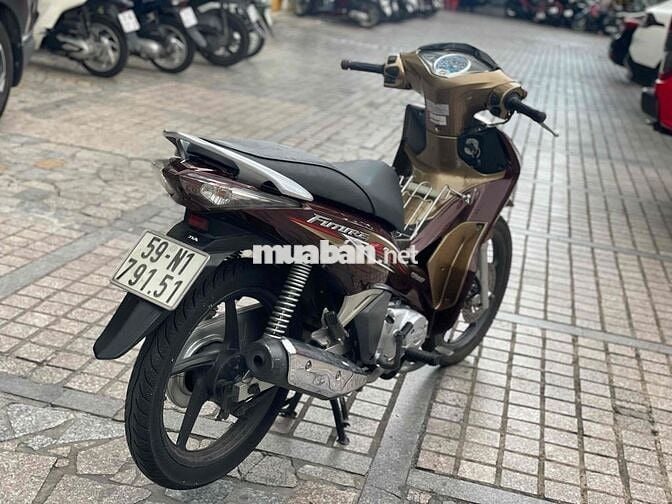 Futture 125 Fi 2014 ngay chủ trả trc 10tr nhận xe