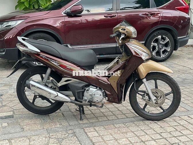 Futture 125 Fi 2014 ngay chủ trả trc 10tr nhận xe
