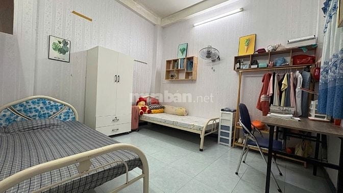 Phòng Tân Bình giáp Q10, Cho thuê nguyên Tầng (Phòng ngủ + bếp)