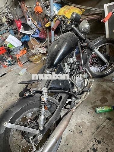 SYM Bonus Cổ điển màu Đen