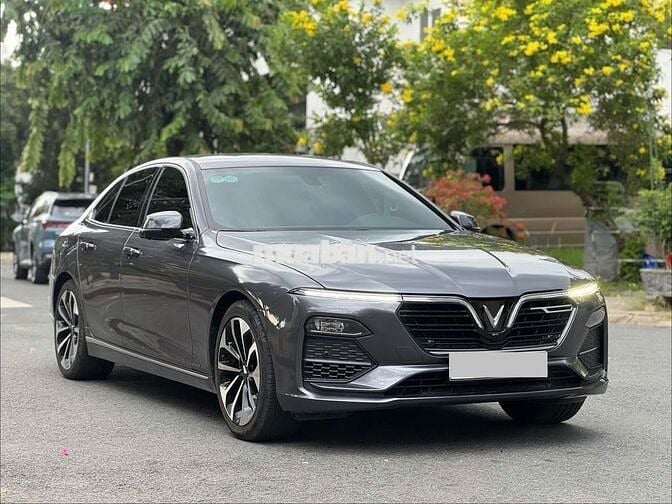 LUX A PREMIUM 20 LƯỚT 23.000KM - SƠN ZIN QUANH XE