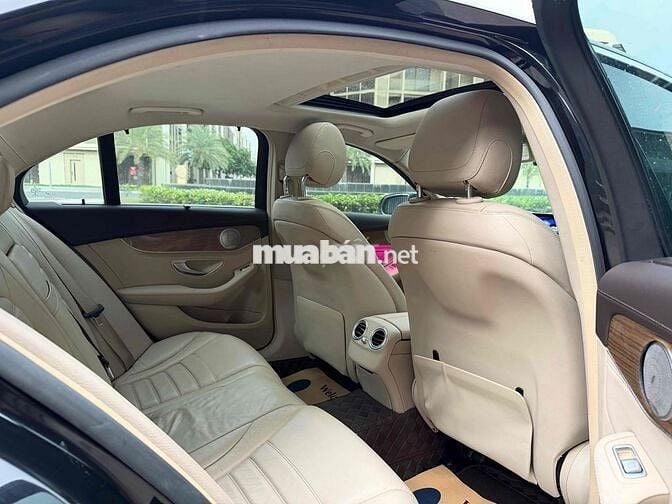 Mercedes C250 Exclusive 2015 Đen/Kem full đồ chơi