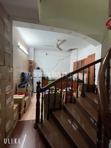 Cho thuê nhà nguyên căn 20 đường số 52 Lữ Gia gần Đại học Bách Khoa. 