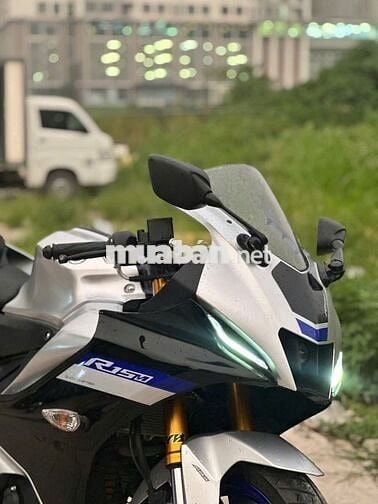 Yamaha R15M 2025