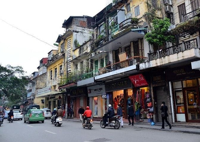 Cho thuê nhà mặt phố Hàng Gai 125m, MT5.2m, cafe-thời trang-lưu niệm