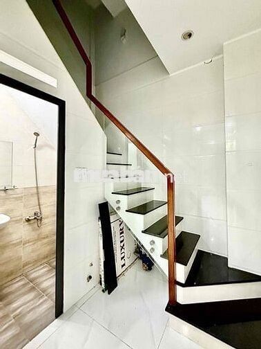 🏡 BÁN NHÀ PHỐ 1 TRỆT 2 LẦU - SỔ HỒNG RIÊNG - QUẬN 4