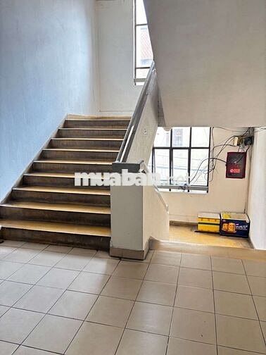 Căn hộ 750 Nguyễn Kiệm, PN, tầng 1, 40m2, 3.1 tỉ, căn góc, 2pn, 1wc