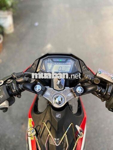 Honda Sonic 2018 Đỏ trắng đen xe đẹp giá tốt
