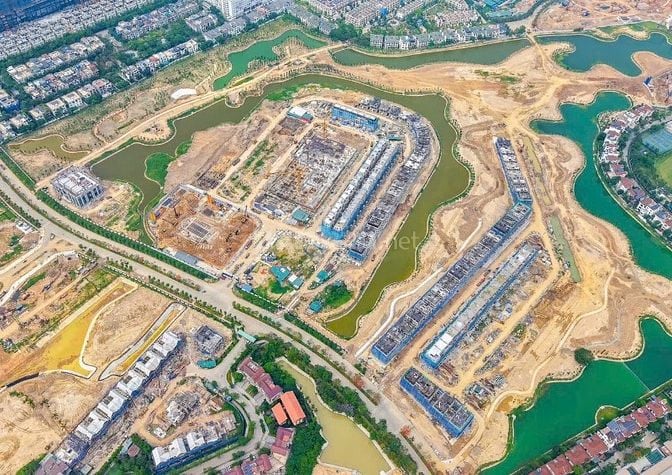 Bán dự án Siêu Biệt Thự The Windsor Collection, 380m2, view hồ 205 tỷ