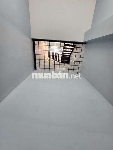 HIẾM!!! BÁN NHÀ Q12 - 3 TẦNG - Ô TÔ NGỦ NHÀ - 66m² - 4 tỷ xíu