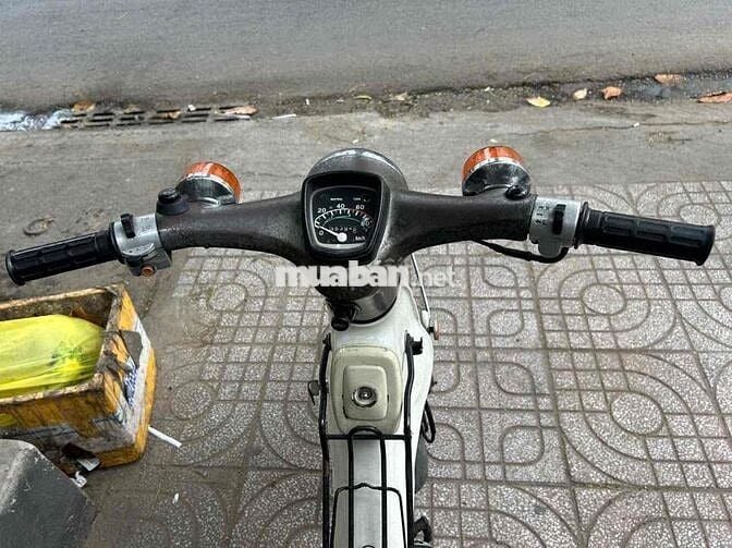 Honda Super Cub 90 Xám Nhật Bản