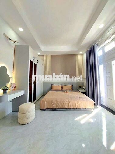 Nhà Hẻm Thông 5x20 3lầu 7pn 5wwc