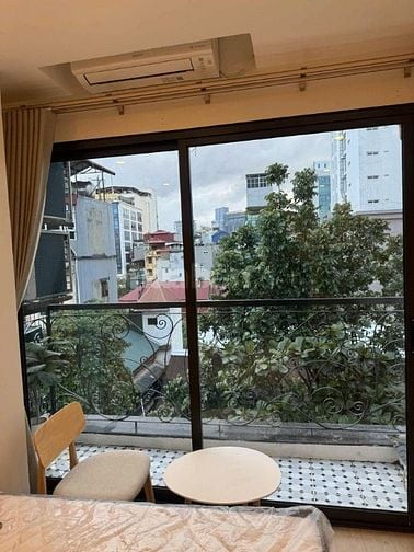 16,9 tỷ – 30mx5 tầng - Mới đẹp - MP Đặng Trần Côn, Đống Đa