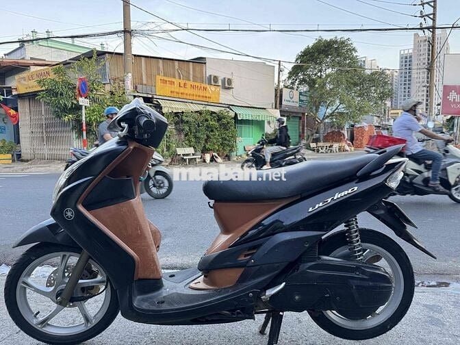 Yamaha Mio Ultimo Đen, Nâu