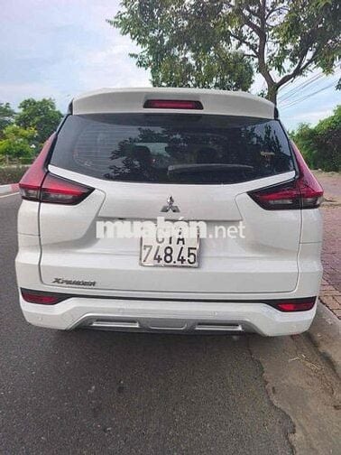 Mitsubishi Xpander 7 chỗ số tự động Trắng