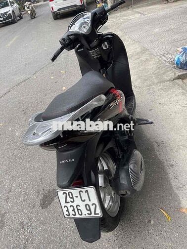 Honda SH Mode 2015 Bản thể thao màu Đen