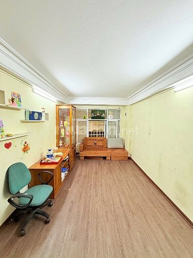 Nhà 5T khu P/Lô Víp Lê Thanh Nghị-Bách Khoa cách oto tránh mấy bước 