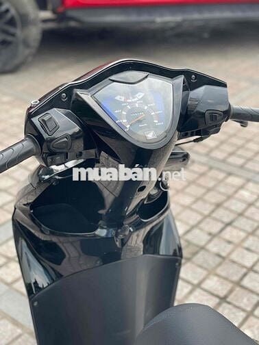 Vision 2012 zin đẹp trả trc 8tr9 nhận xe bao nợ x