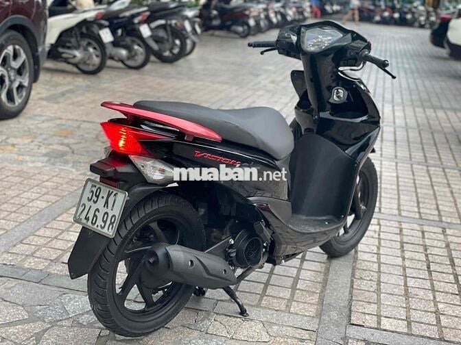 Vision 2012 zin đẹp trả trc 8tr9 nhận xe bao nợ x