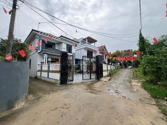 Bán đất ô đất thổ cư 600m2 gần nhà thờ đông cao