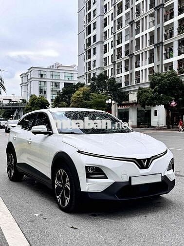 VinFast VF6 Plus 2025 Bản cao cấp Trắng