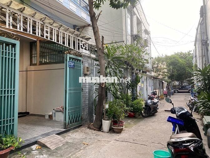 Cho thuê nhà nguyên căn 4x16 (1 lửng, 1 lầu), 3 phòng ngủ 3 WC