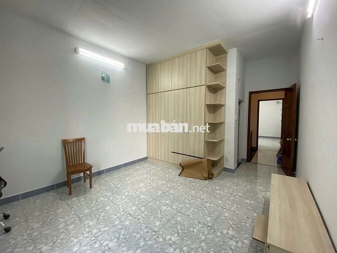 Cho thuê nhà nguyên căn 4x16 (1 lửng, 1 lầu), 3 phòng ngủ 3 WC