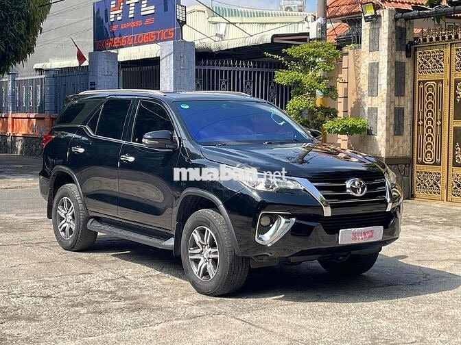 Toyota Fortuner 2020 Diesel Đen 120.000 km