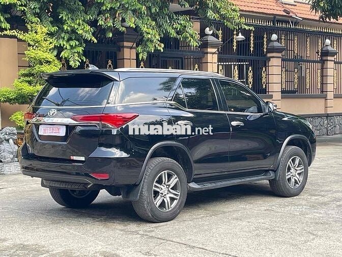Toyota Fortuner 2020 Diesel Đen 120.000 km