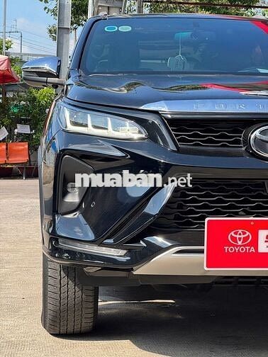 Toyota Fortuner Legender 2021 2.4AT Đen 111.000 km