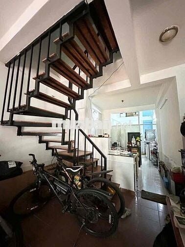 12,5TRIỆU/THÁNG – CHO THUÊ NHÀ NGUYÊN CĂN 158 HÒA HƯNG