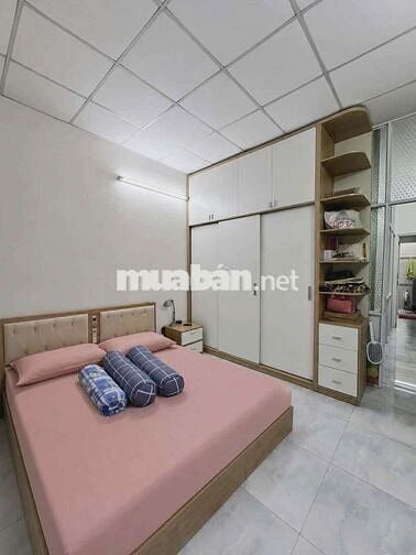 Nhà đẹp cách Tân kỳ tân quý 700m – Hẻm xe hơi, chỉ 7ty9.
