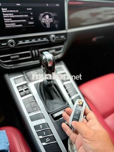 Porsche Macan 2021 Trắng - xe hoàn hảo như mới!