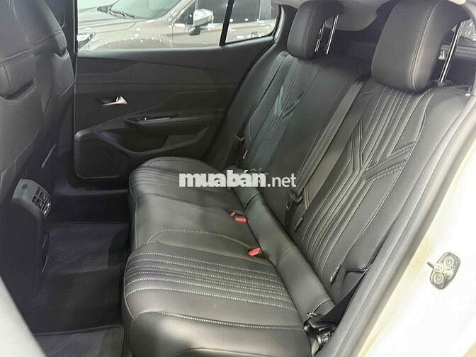 Peugeot 408 SX 2025 Trắng 7000km