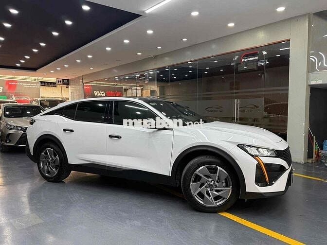 Peugeot 408 SX 2025 Trắng 7000km