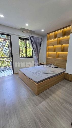 Chính chủ cần bán CHCC Hồ Tùng Mậu - 55m2 (2N+VS) - Giá 4,2 Tỷ
