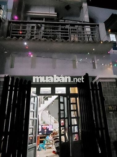 Bán nhà Quận 12, phù hợp với gia đình 4-5 người