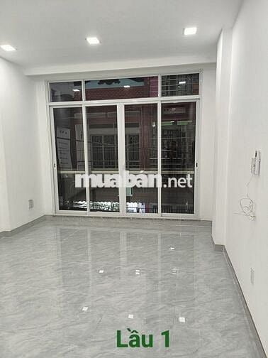 Cho thuê nhà 3pn hẻm xe hơi đường 3/2 Q.10