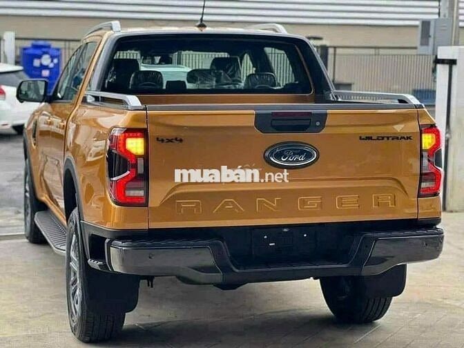 Ford Ranger Wildtrak 2025 Vàng
