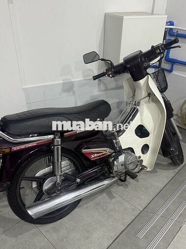 Honda Dream Trắng Nâu Cổ điển Xăng