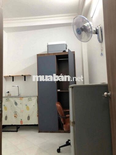 Chính Chủ cho thuê- studio full nội thất- 19m2- ngay 223 Bà Hạt